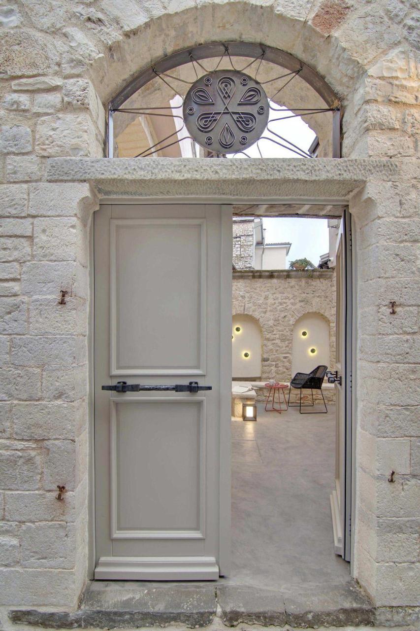 יואנינה Hotel Boulgari מראה חיצוני תמונה